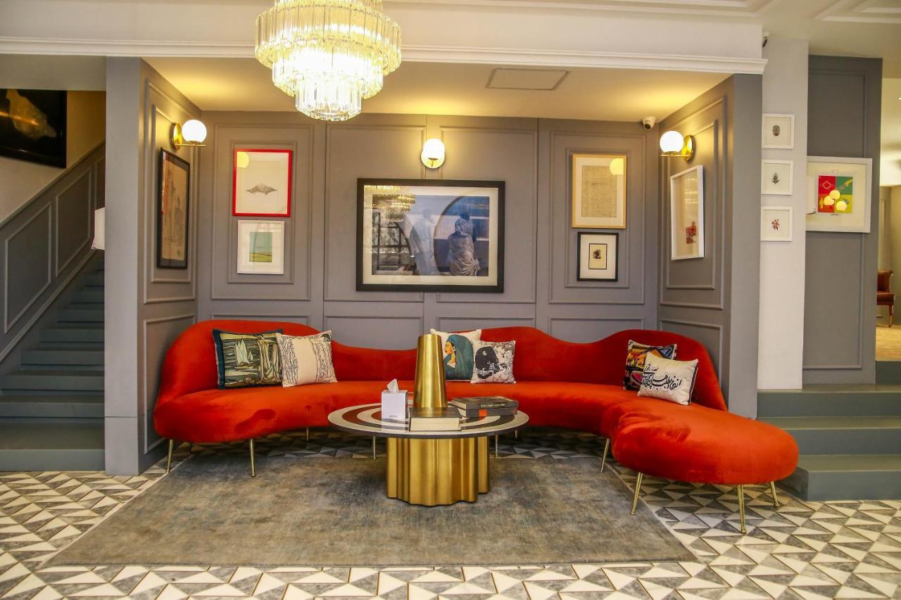 Ambiance Boutique Art Hotel Лахор Екстер'єр фото The hotel's lobby