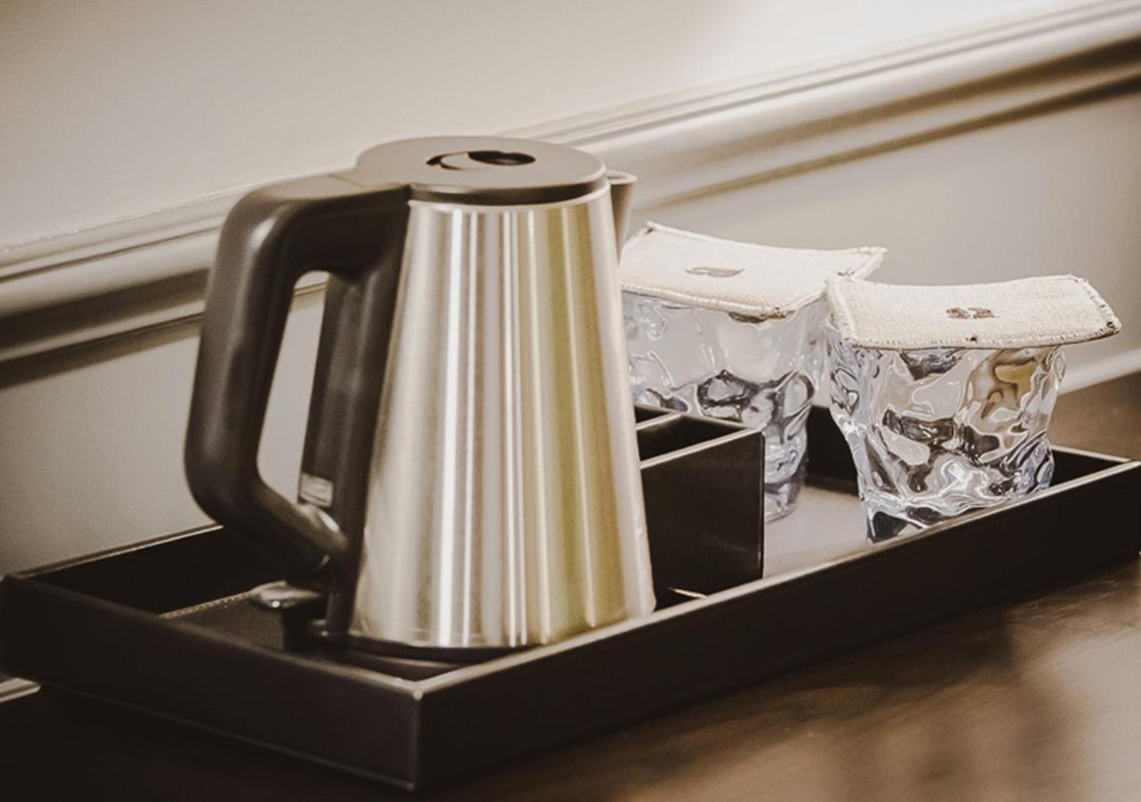 Ambiance Boutique Art Hotel Лахор Екстер'єр фото A kettle